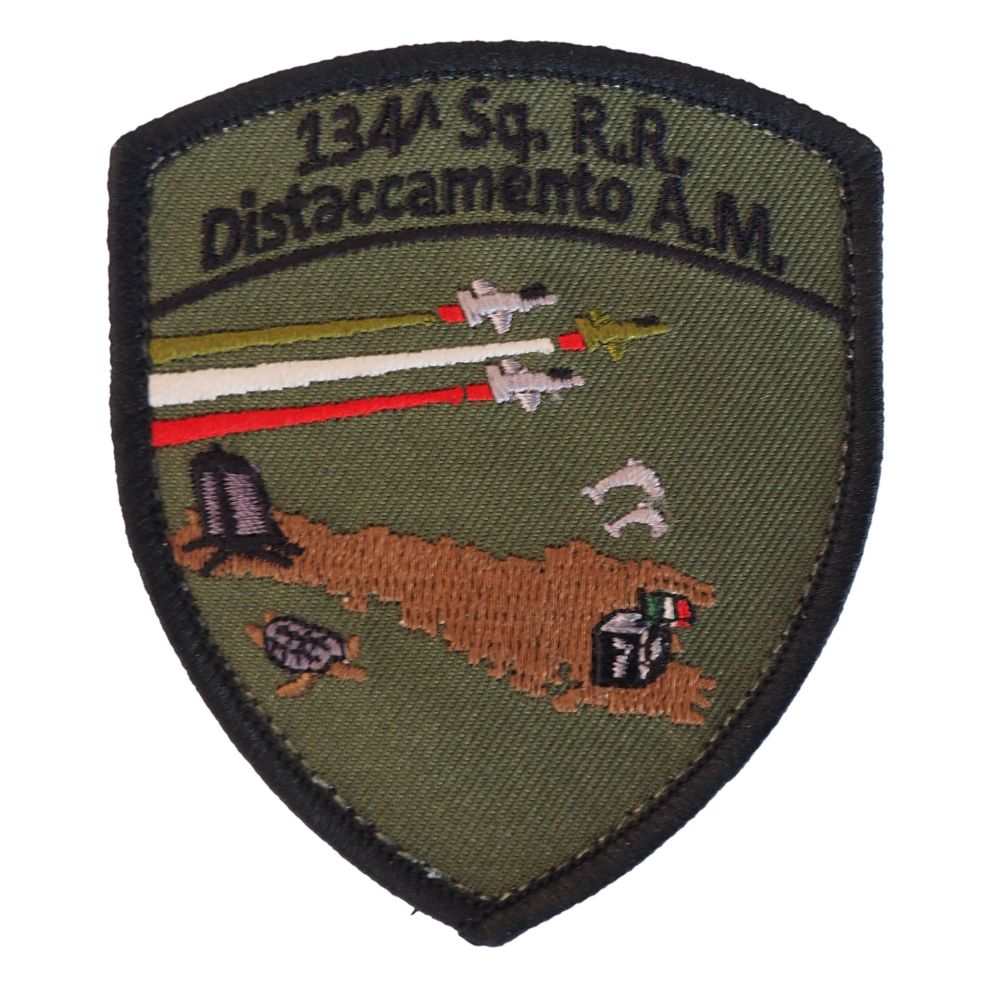 PATCH DISTINTIVO RICAMATO CON VELCRO DA COMBATTIMENTO 70X80 MM 134 SQUAD