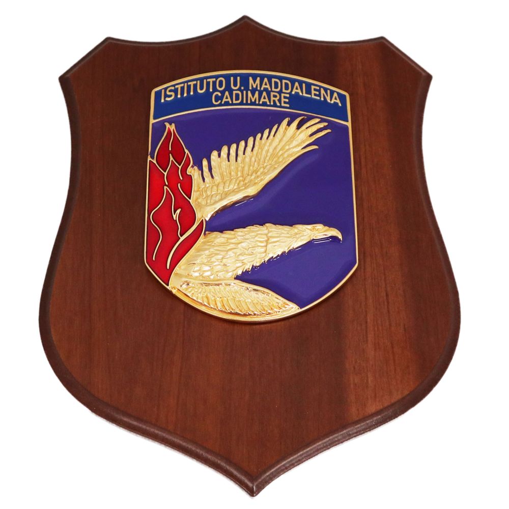 CREST IN METALLO SMALTATO BASE LEGNO CL3 22,50 X 17,50 IST MADDALENA CAD