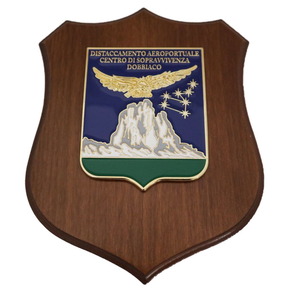 CREST IN METALLO SMALTATO BASE LEGNO CL3 22,50 X 17,50 CM DISTAERO CEN
