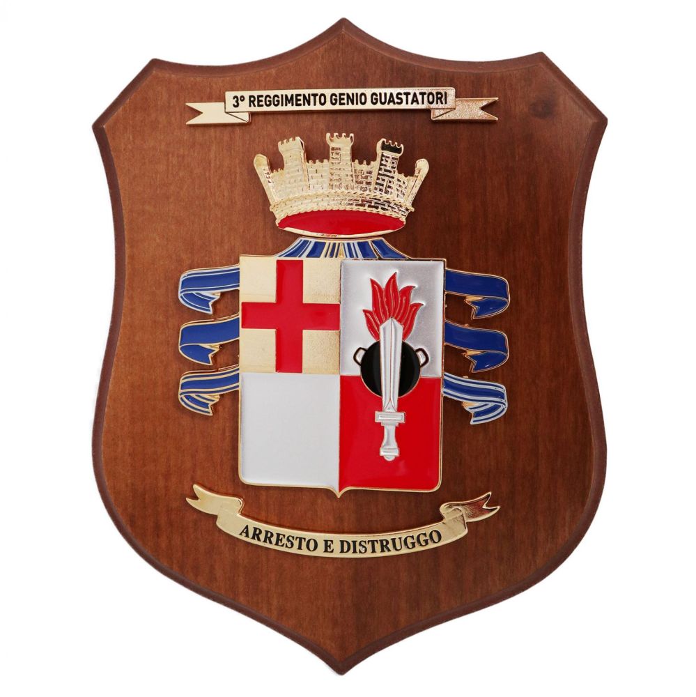 CREST IN METALLO SMALTATO BASE LEGNO23 X 18,5 CM 3° RGT GENIO GUASTATO