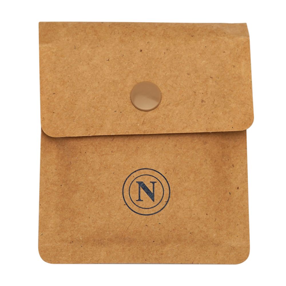 POSACENERE TASCABILE IN CARTA RICICLATA LAMINATA CON INTERNO IN ALLUMINI